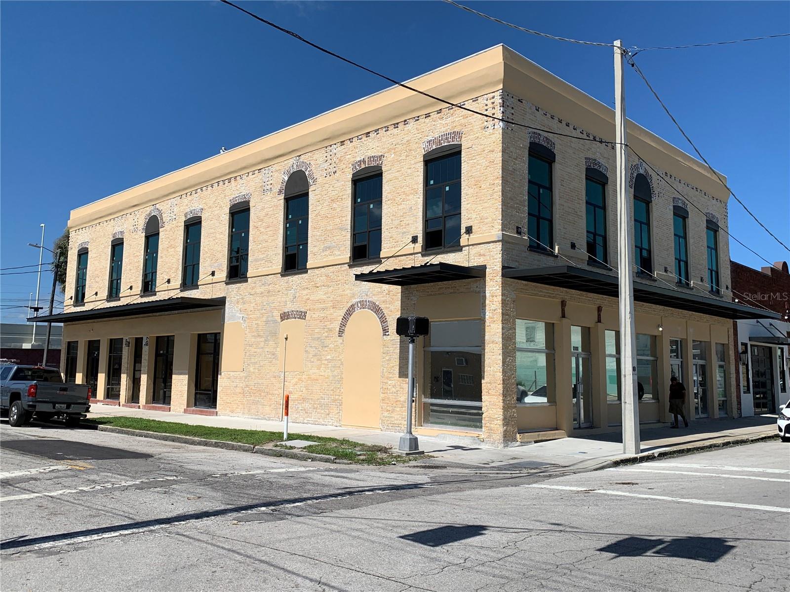 Details for 2100 Main Street, TAMPA, FL 33607