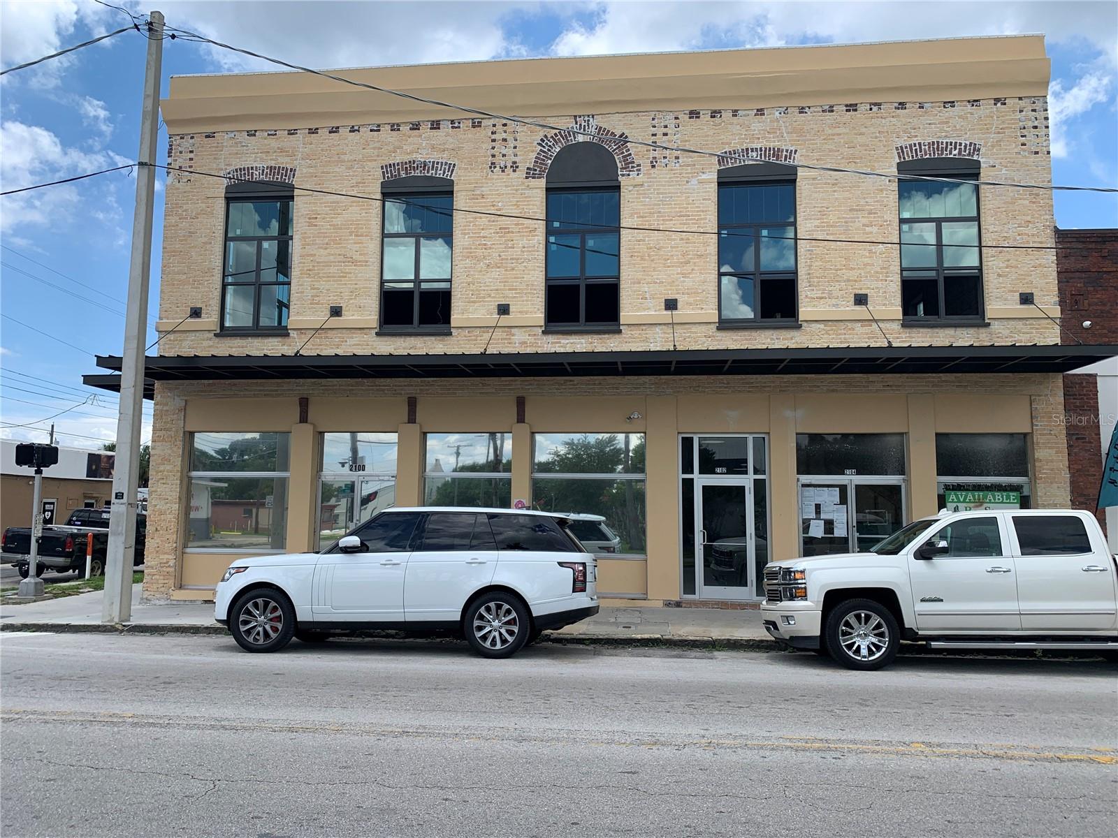 Image 3 of 10 For 2100 Main Street