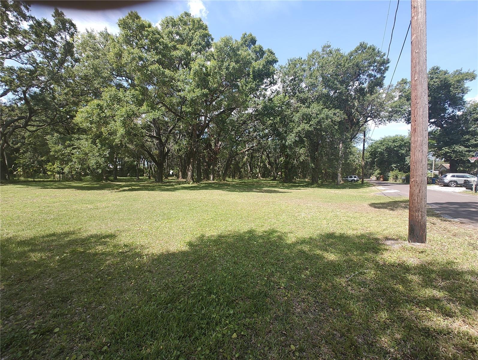 Listing photo id 20 for 2417 66th Street