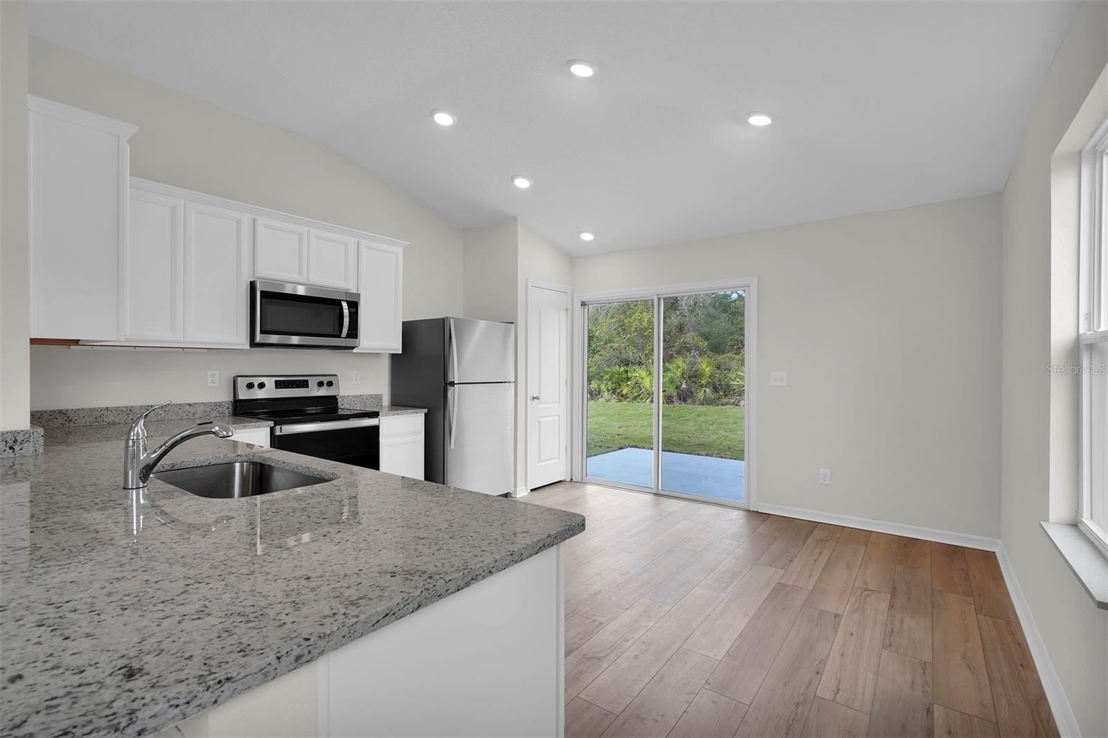 Image 7 of 18 For 616 Marion Oaks Boulevard