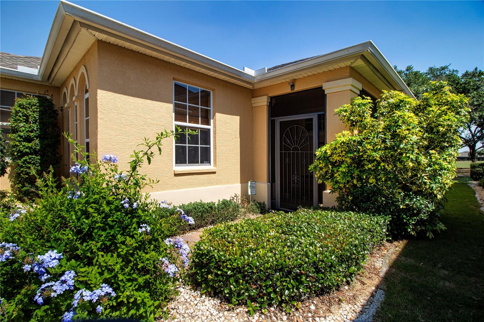 Details for 1118 Emerald Dunes Drive, SUN CITY CENTER, FL 33573