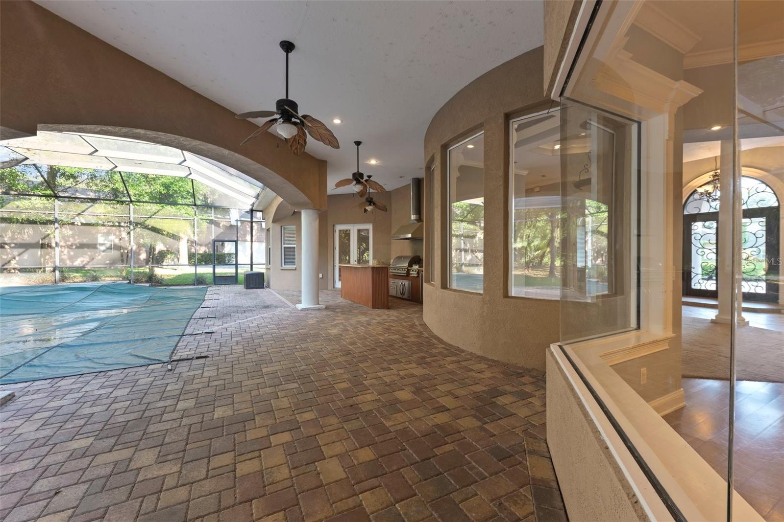 Listing photo id 11 for 6222 Wild Orchid Drive