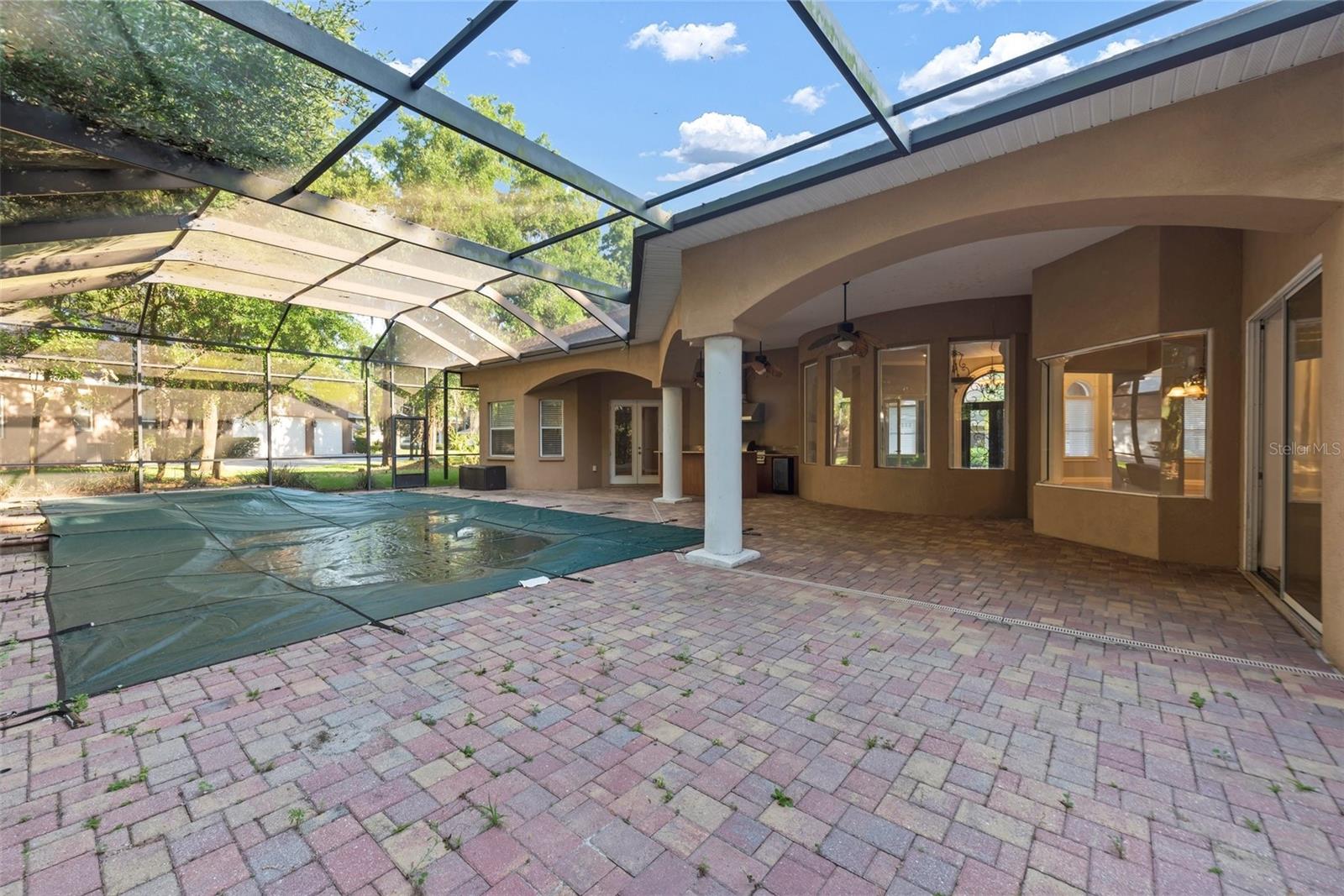 Listing photo id 13 for 6222 Wild Orchid Drive