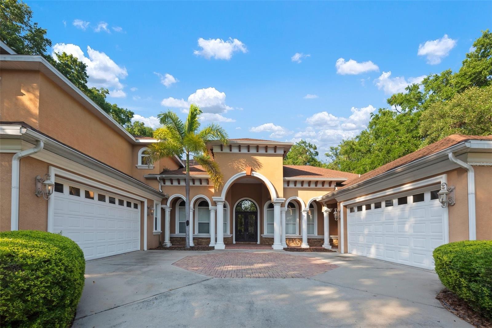 Listing photo id 81 for 6222 Wild Orchid Drive