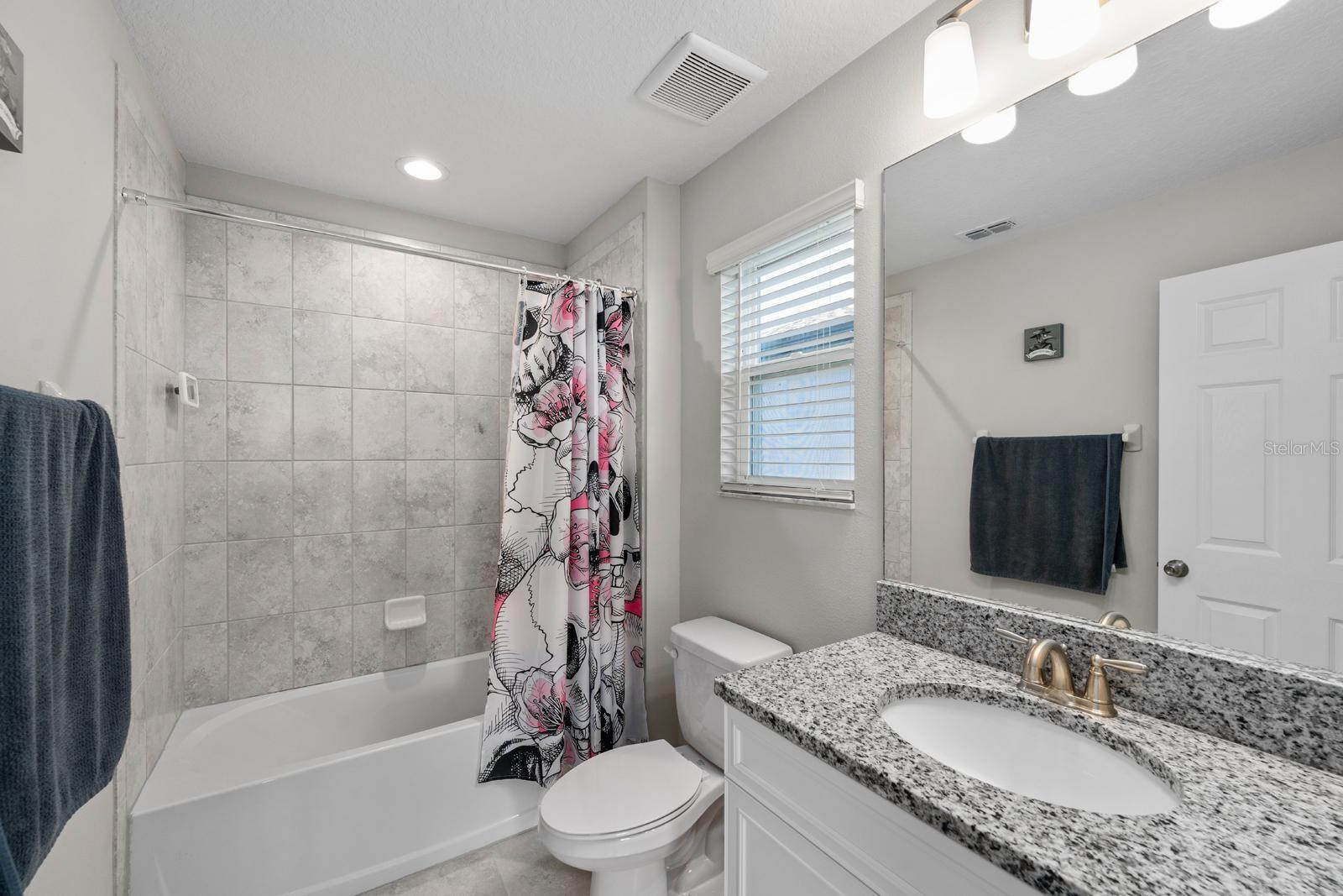 Listing photo id 24 for 3133 King Fern Drive