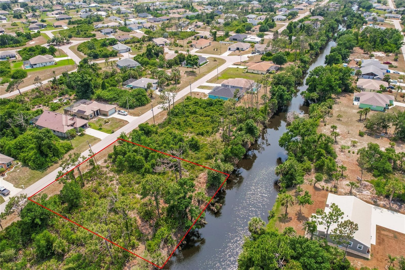 Image 9 of 16 For 136-138 Linda Lee Drive