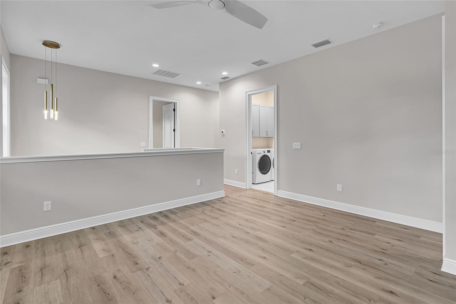 Image 63 of 71 For 2823 4th Avenue N