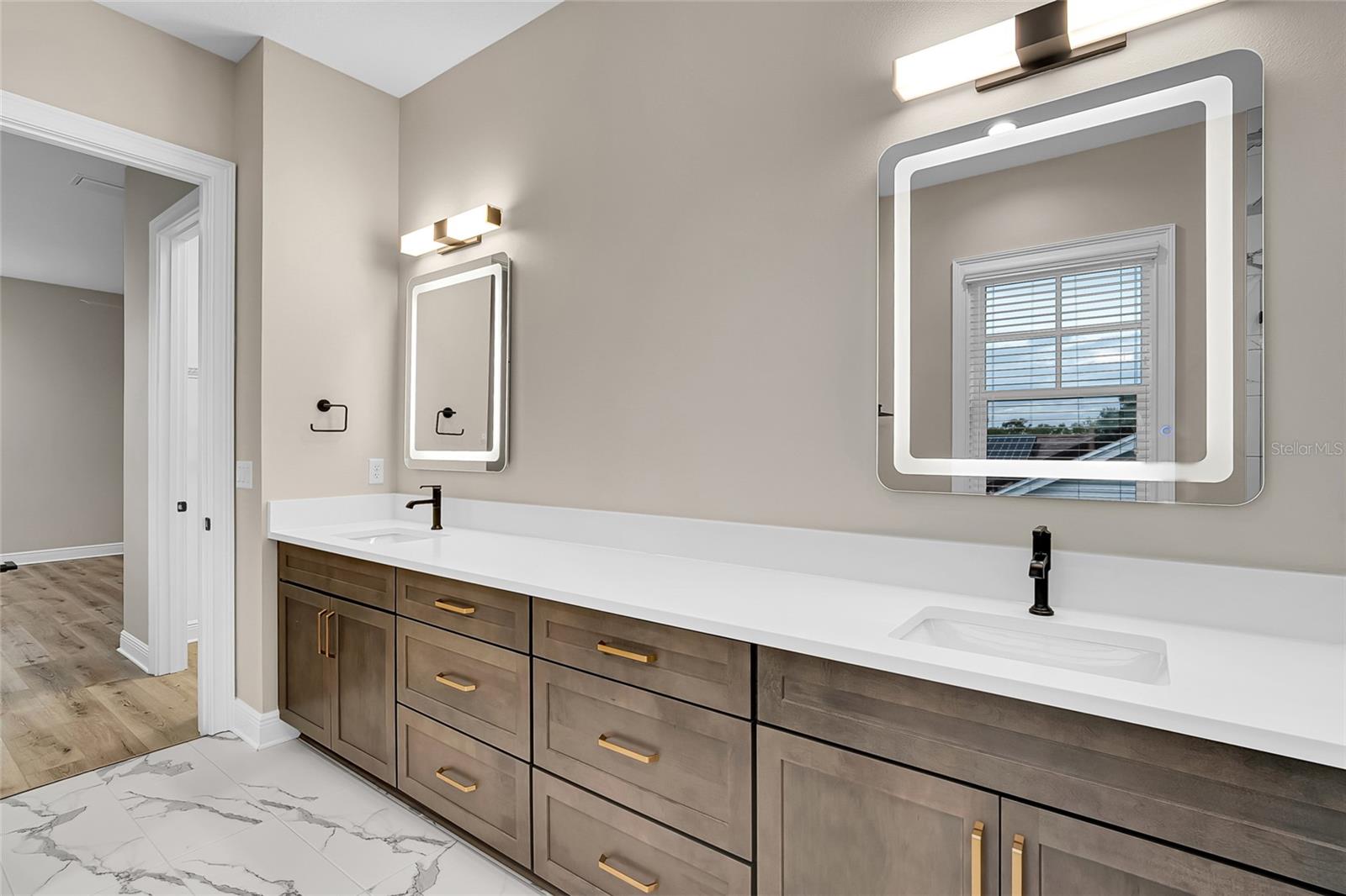 Image 71 of 71 For 2823 4th Avenue N