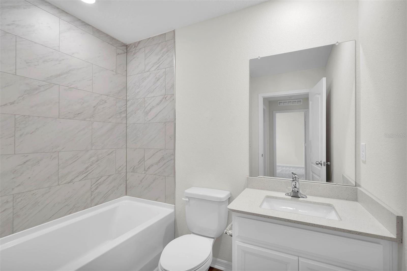 Image 17 of 18 For 560 Marion Oaks Manor