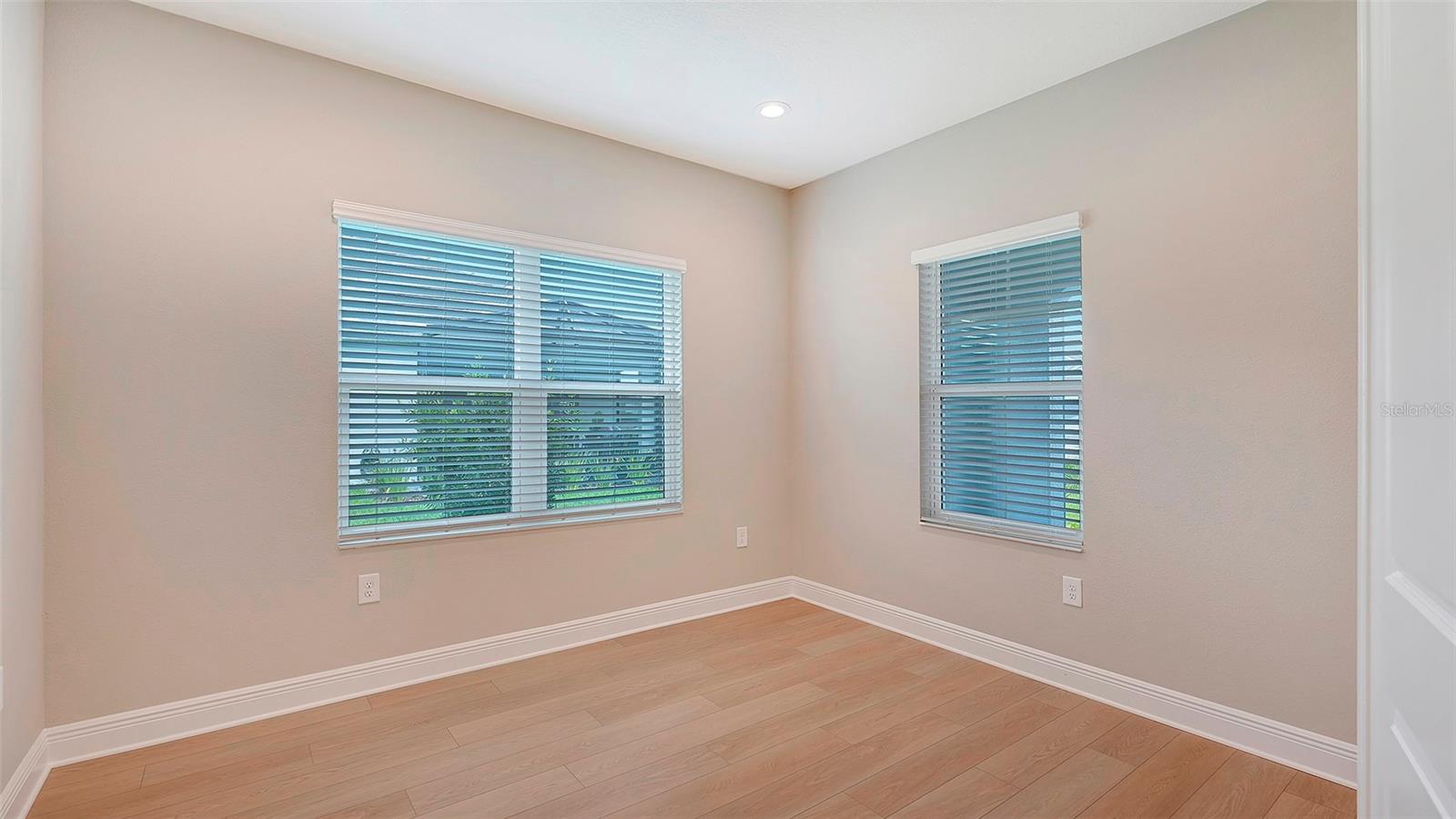 Image 27 of 53 For 12706 Palatka Drive