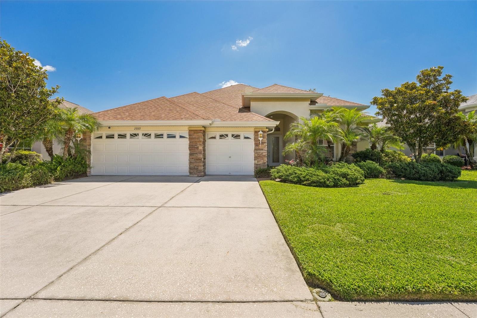 Details for 23313 Abercorn Lane, LAND O LAKES, FL 34639