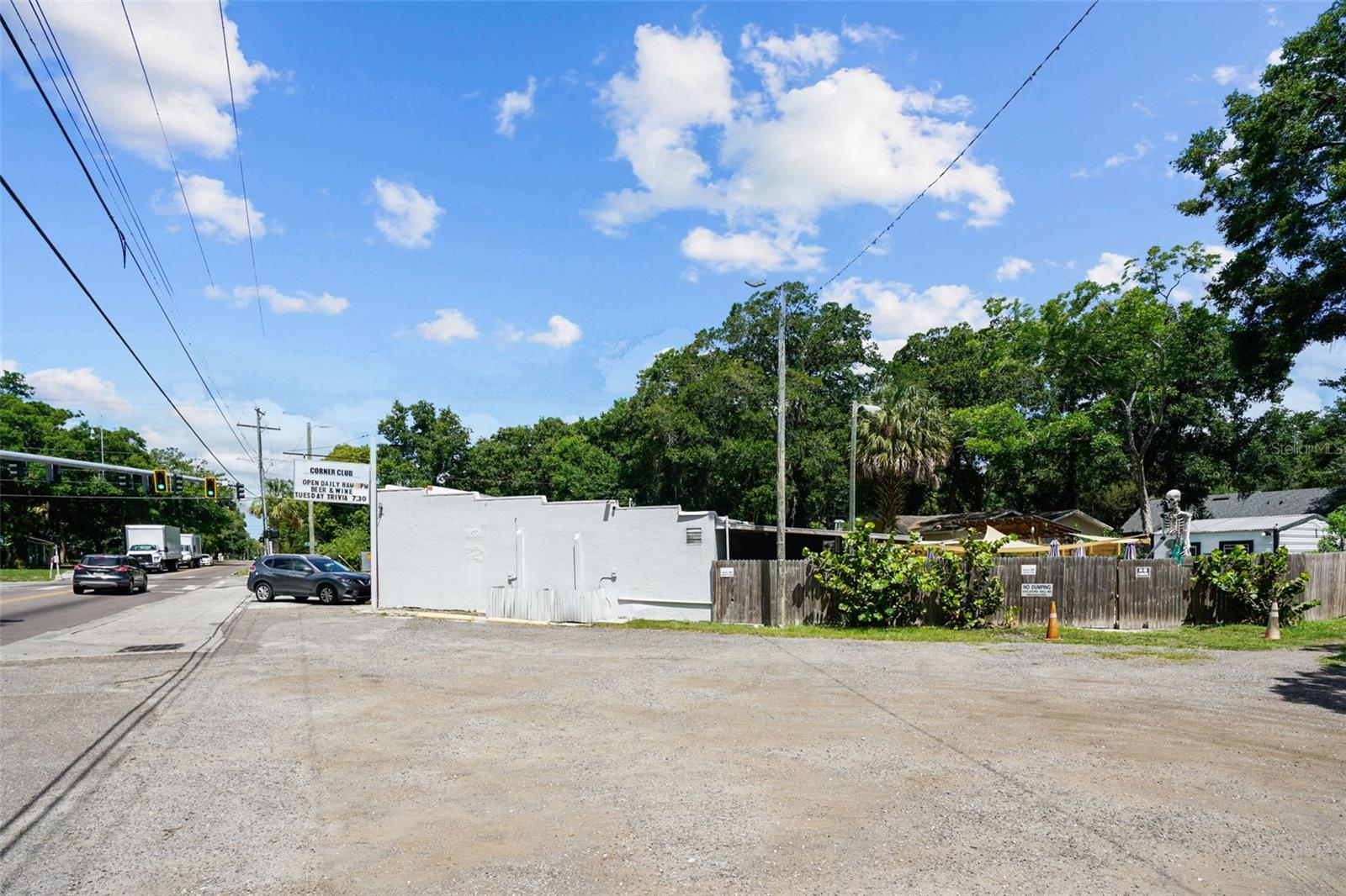 Listing photo id 58 for 7001 15th Street