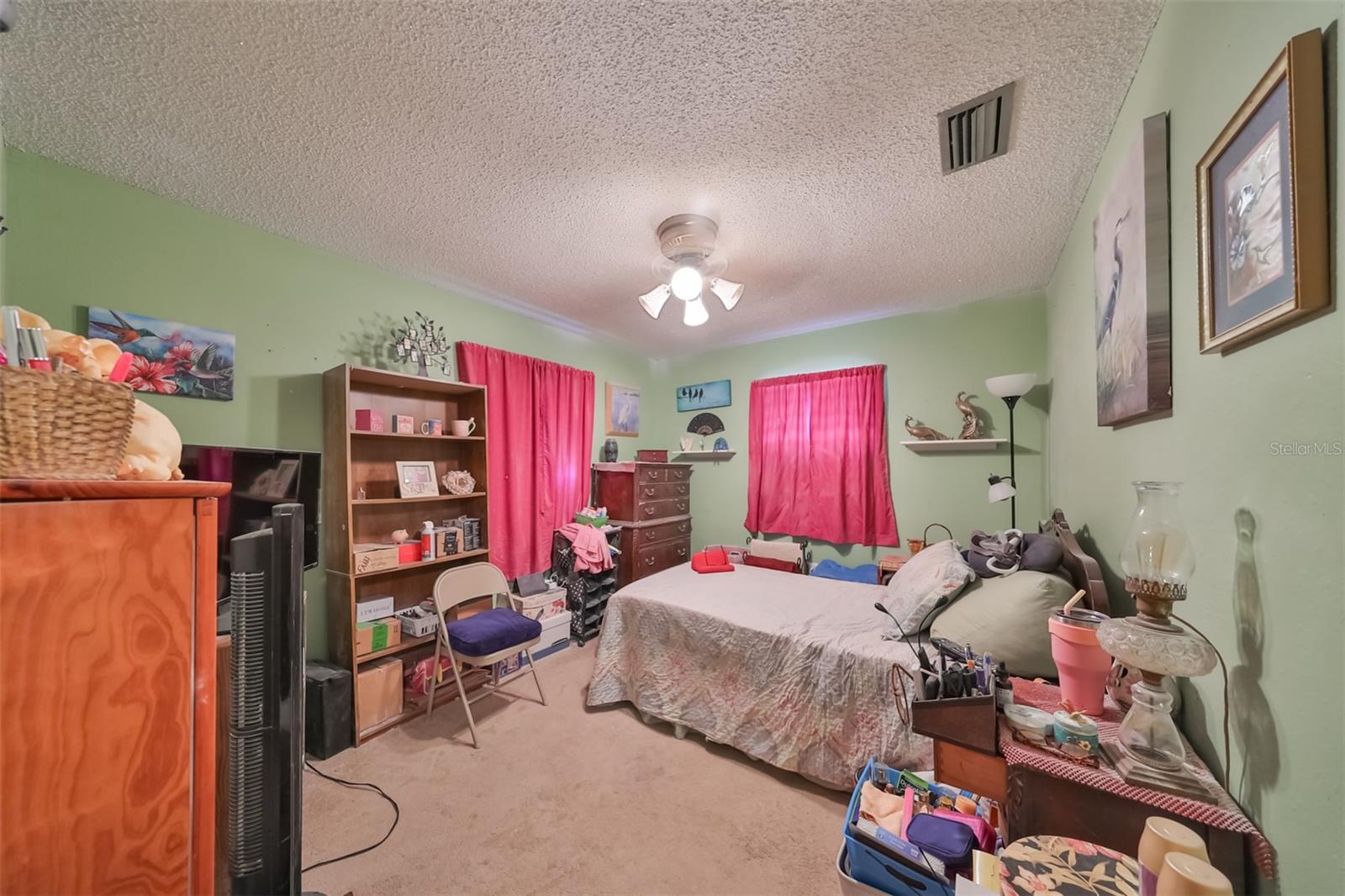 Listing photo id 52 for 12922 672 Highway