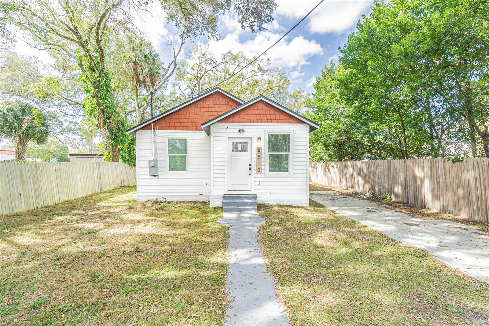 Listing photo id 31 for 8510 9th Street