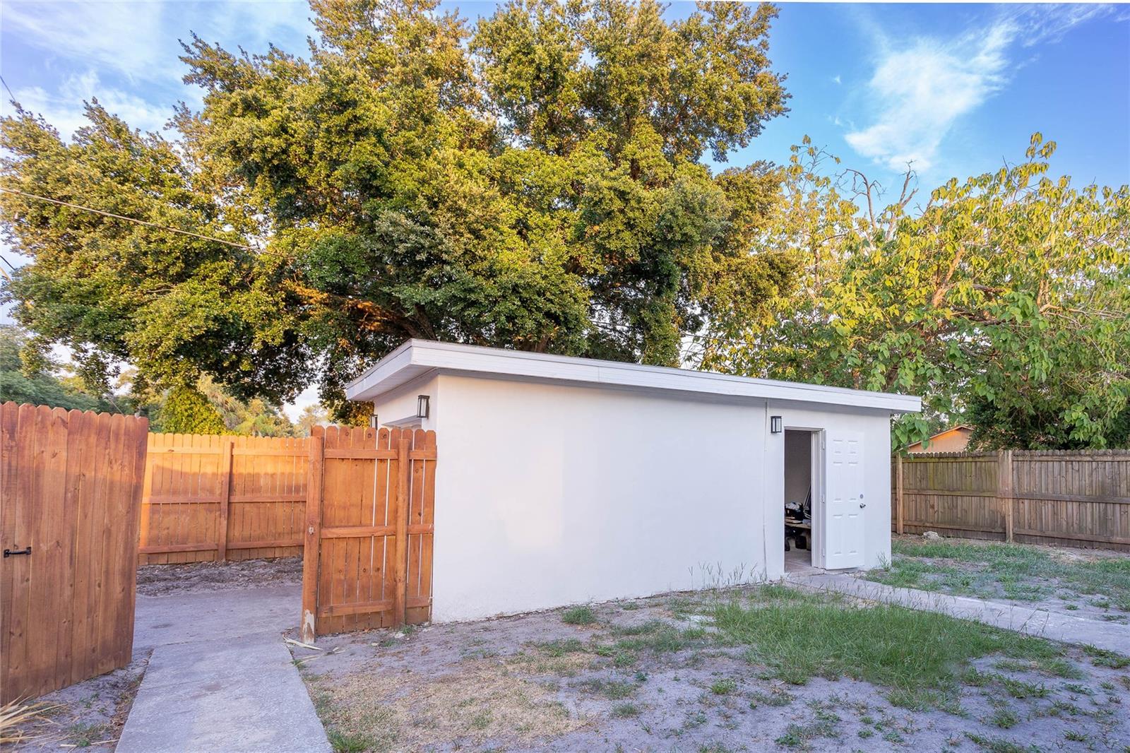 Listing photo id 20 for 3109 29th Street