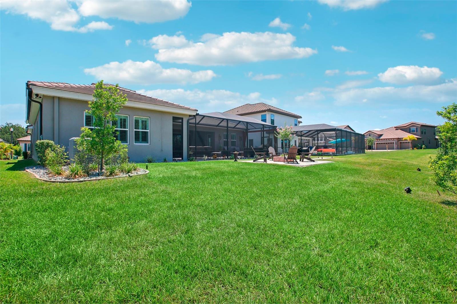 Listing photo id 49 for 13069 Paddock Wood Place