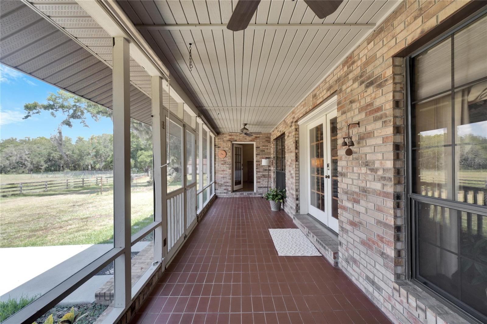 Listing photo id 78 for 9229 Fort King Road