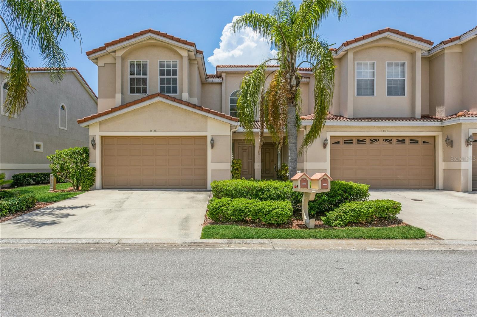 Details for 10426 La Mirage Court, TAMPA, FL 33615