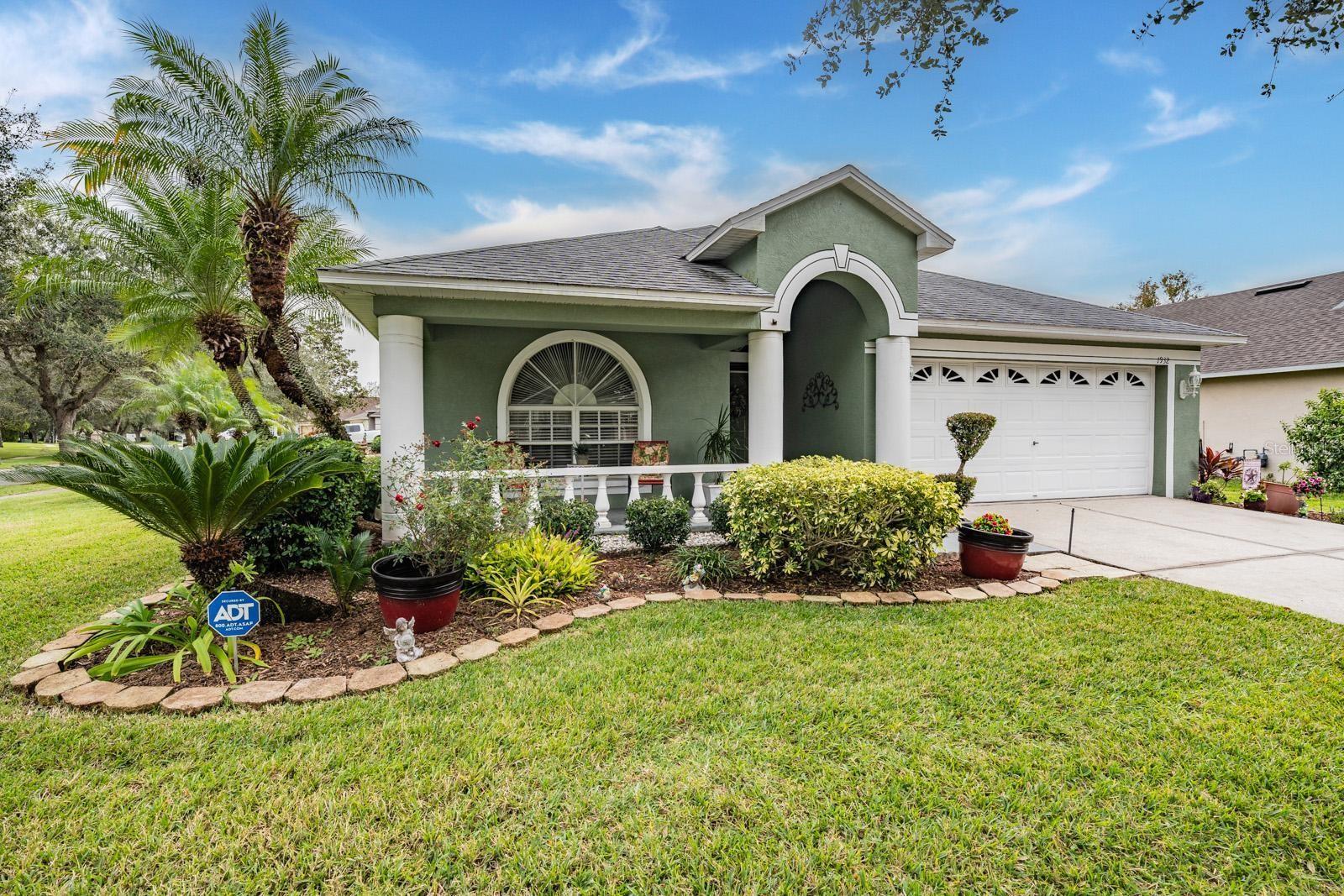 Listing photo id 29 for 1932 Sean Wood Circle