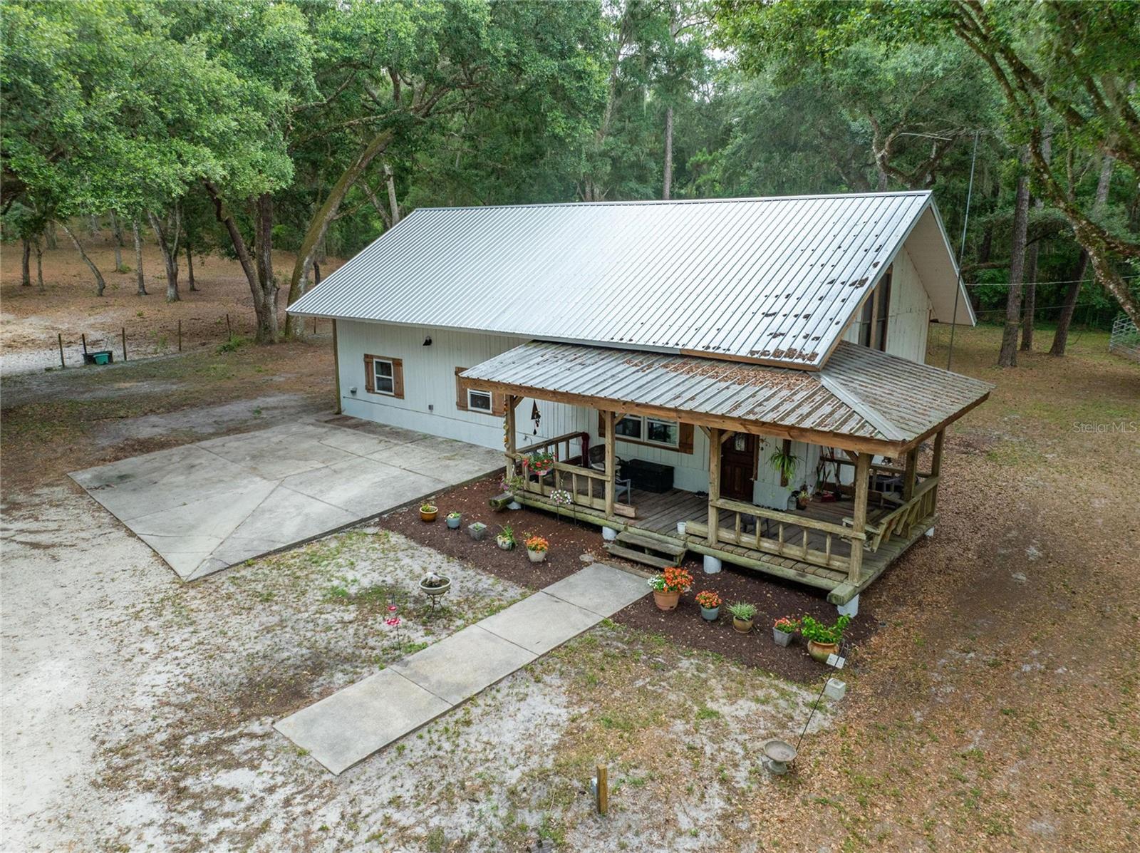 Image 8 of 43 For 4292 Culbreath Road