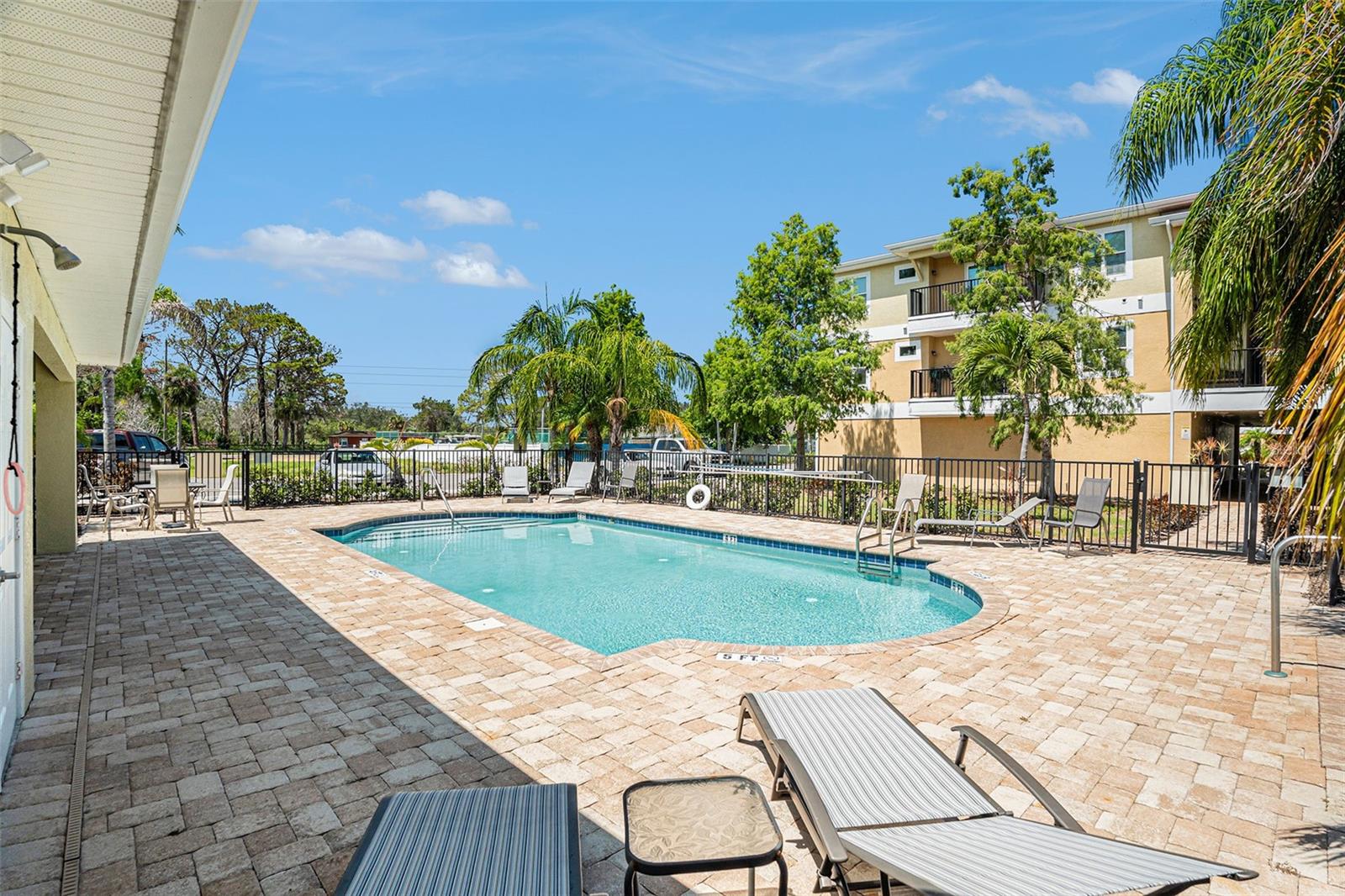 Image 41 of 62 For 5065 Royal Palms Way 204