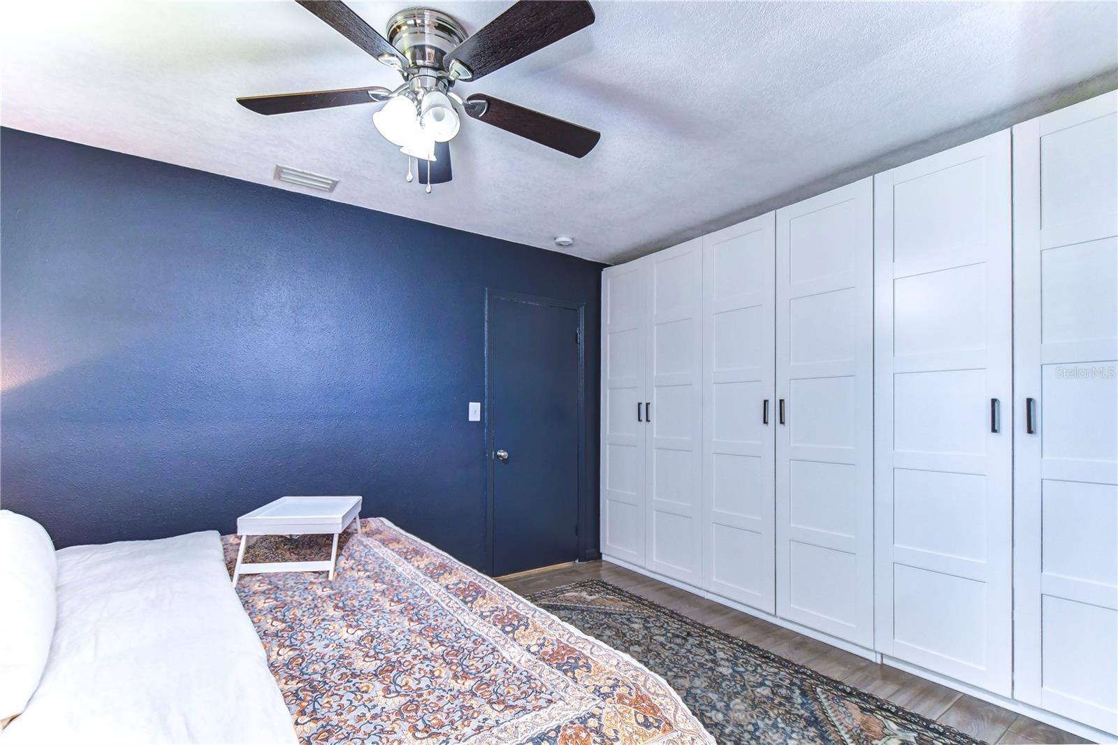 Listing photo id 29 for 4014 Lawn Avenue
