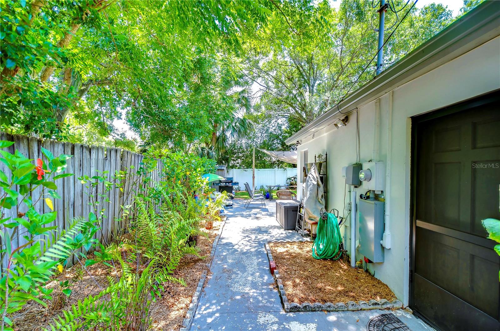 Listing photo id 35 for 4014 Lawn Avenue