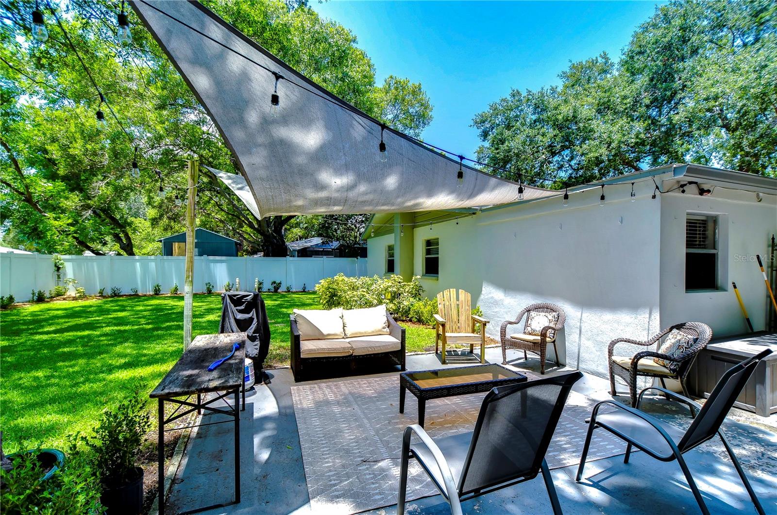 Listing photo id 37 for 4014 Lawn Avenue