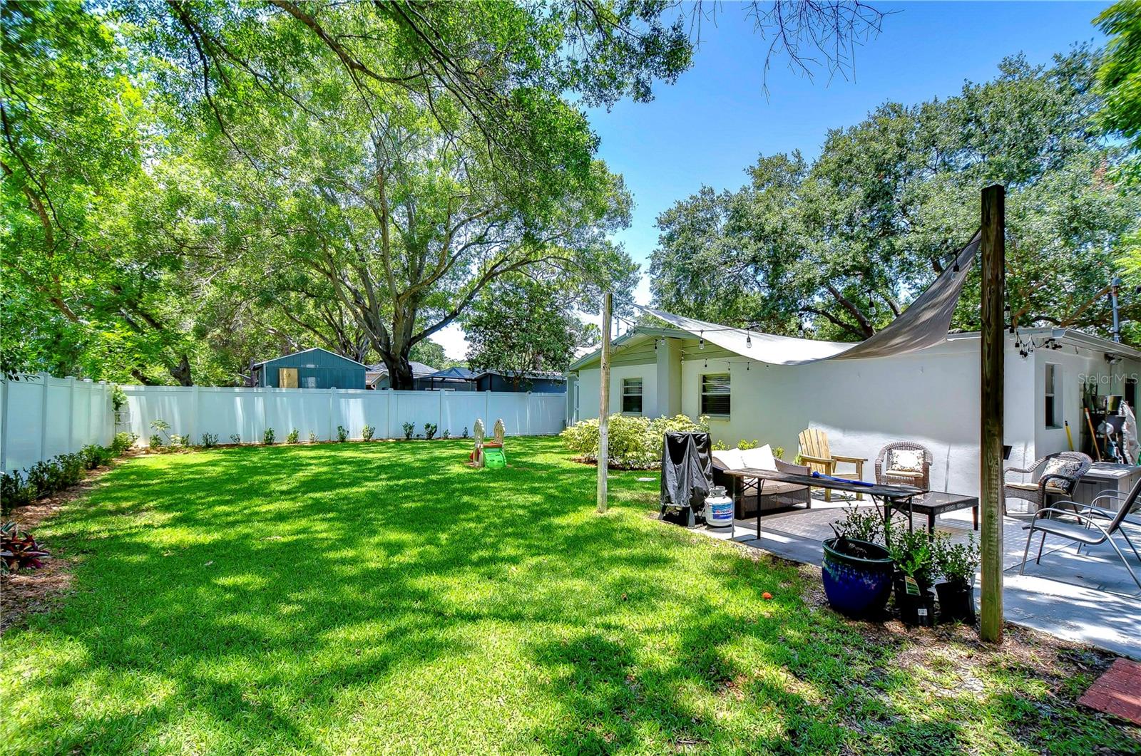 Listing photo id 38 for 4014 Lawn Avenue