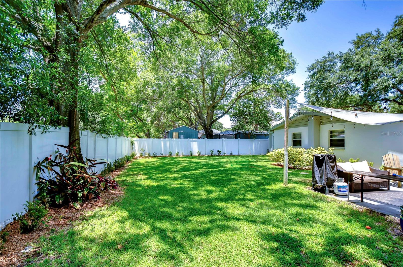 Listing photo id 39 for 4014 Lawn Avenue