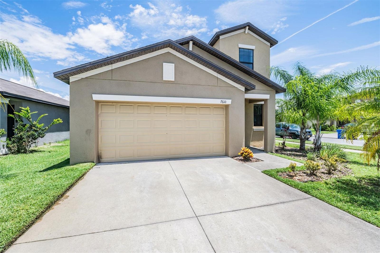 Listing photo id 25 for 7610 Blue Iris Lane