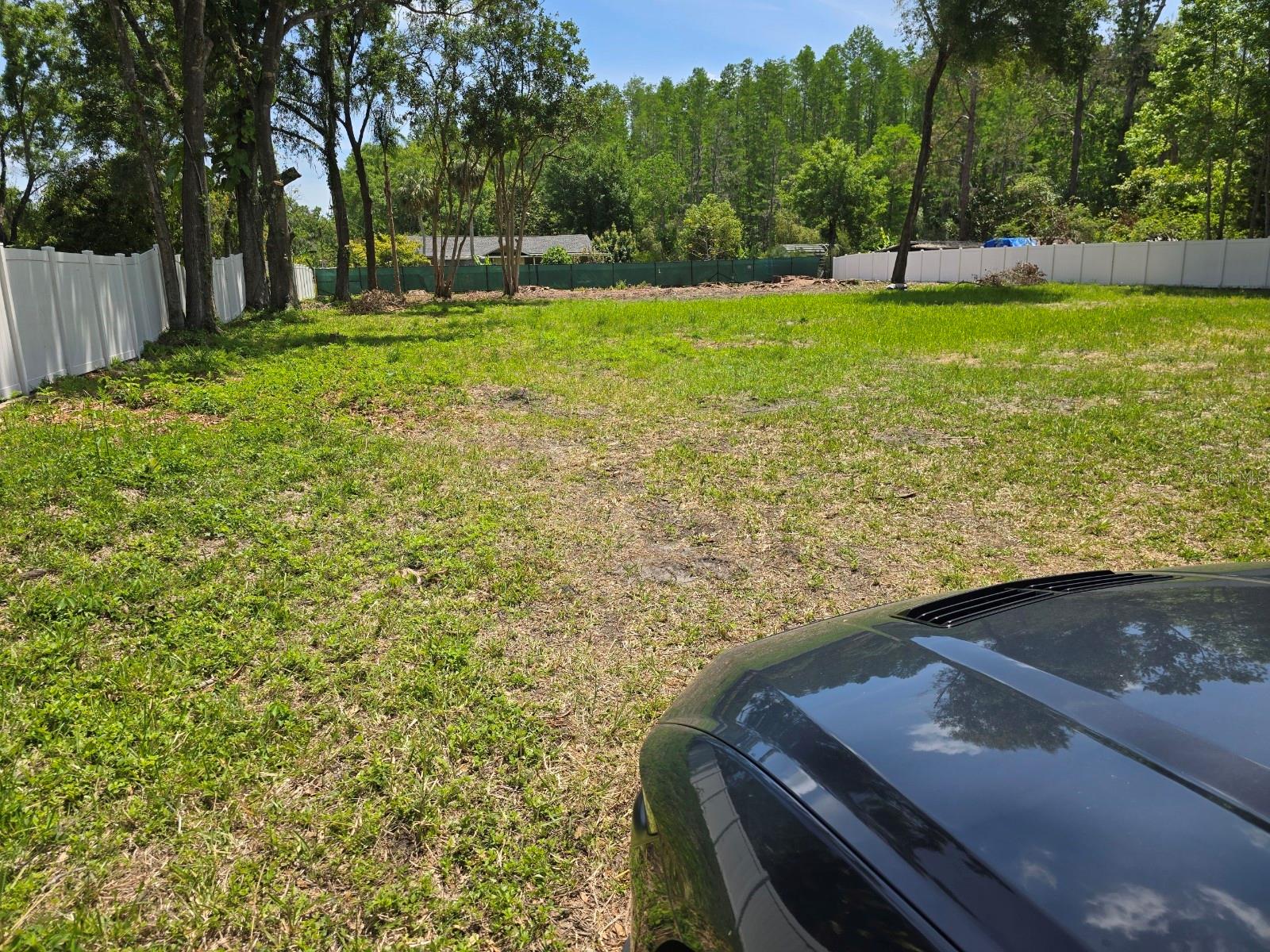 Image 5 of 7 For  Rowland Dr  