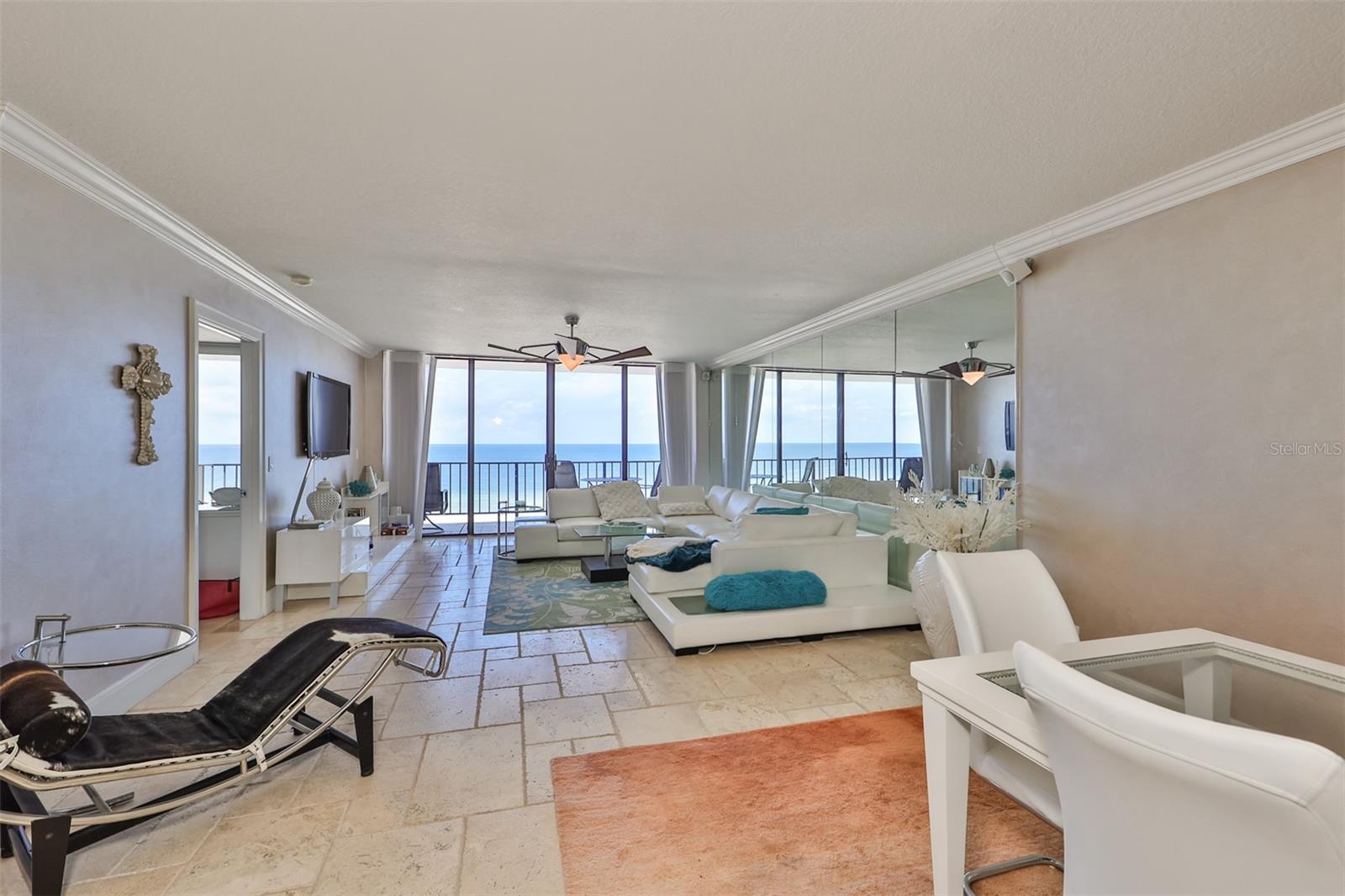 Image 9 of 33 For 5396 Gulf Boulevard 602