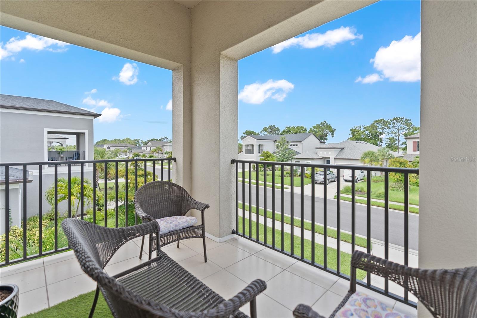 Listing photo id 69 for 6456 Grandview Hill Court