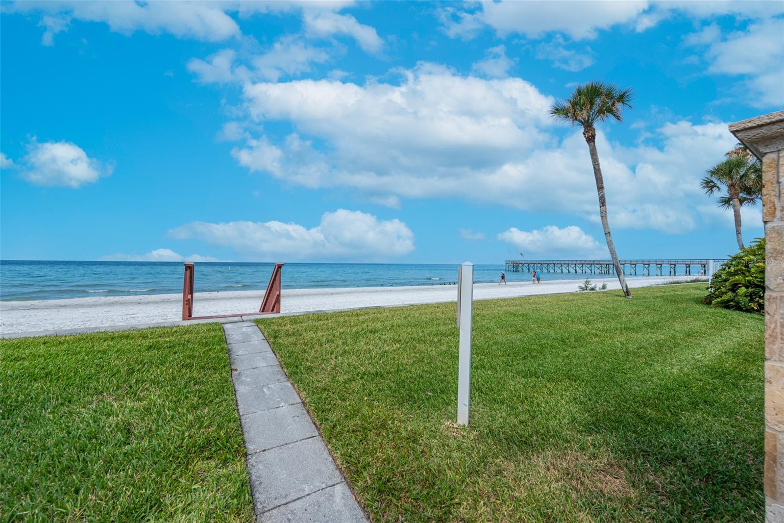 Image 65 of 73 For 16300 Gulf Boulevard 300b