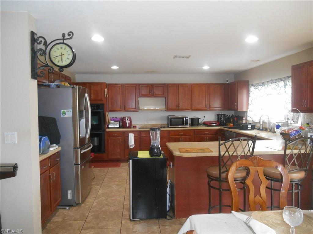 Image 5 of 29 For 2422 19th Place