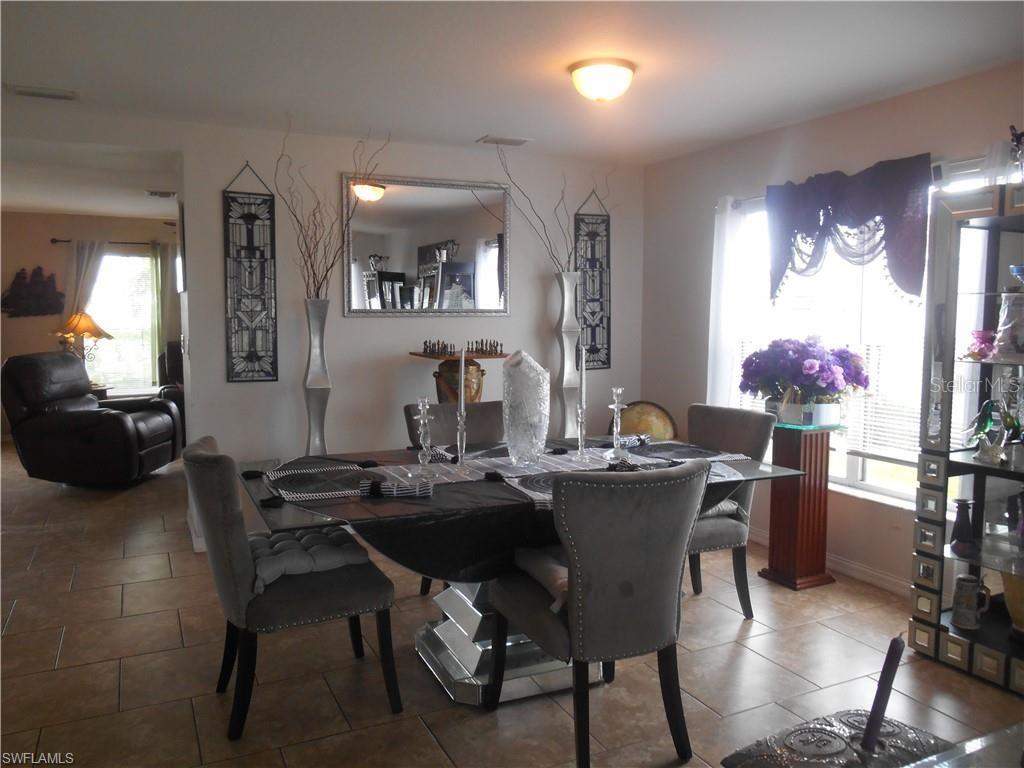 Image 7 of 29 For 2422 19th Place