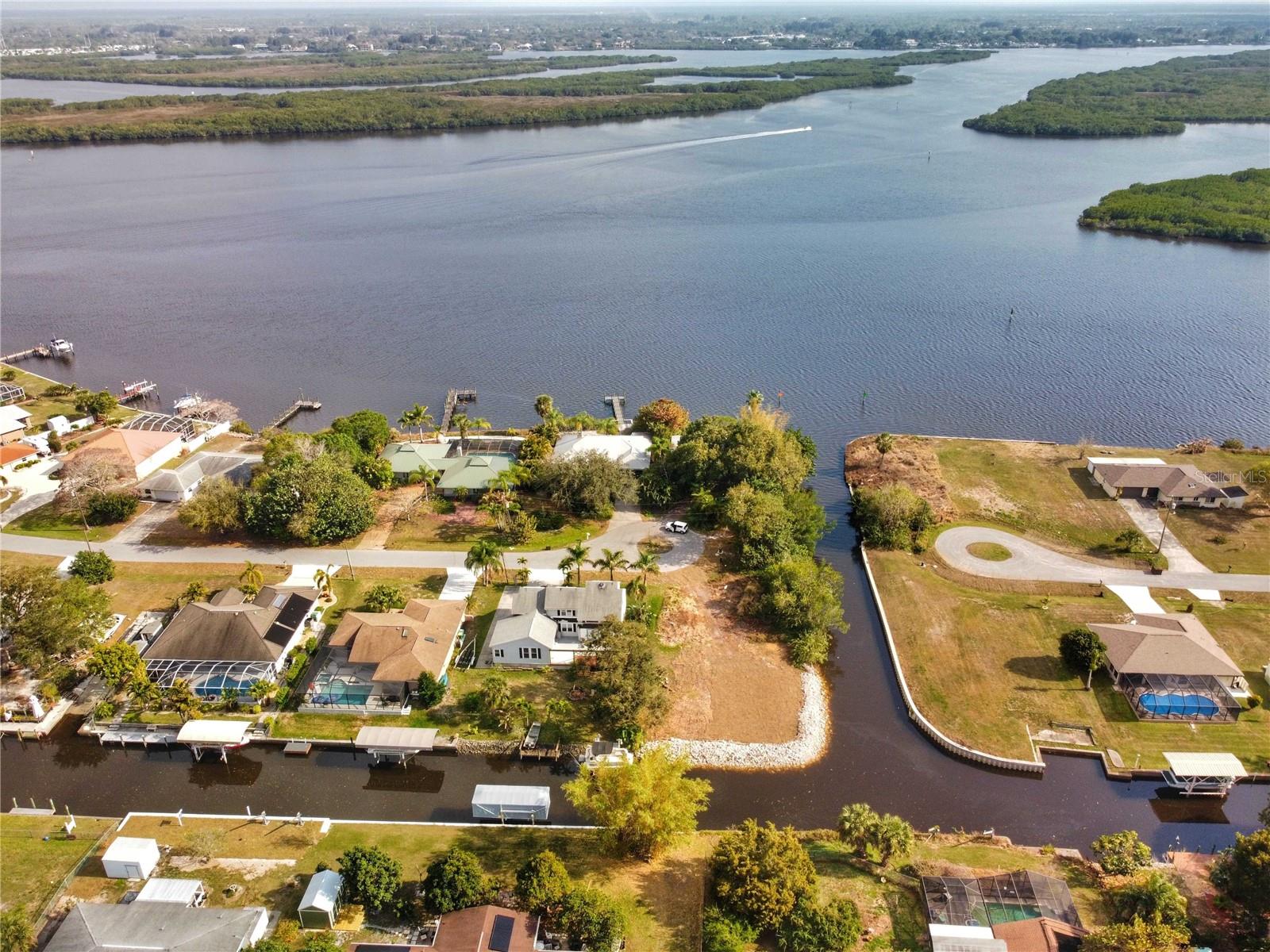 Details for 3295 Peace River Drive, PUNTA GORDA, FL 33983