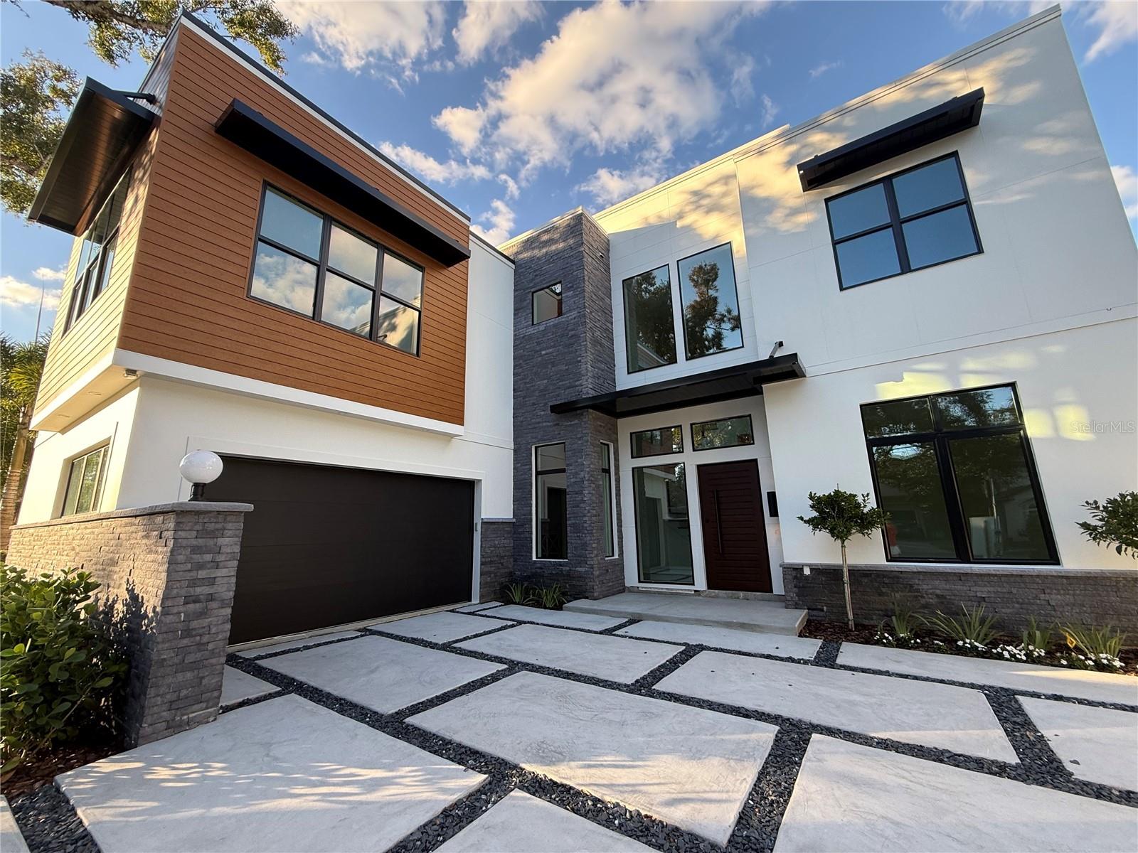 Image 12 of 13 For 4305 Zelar Street