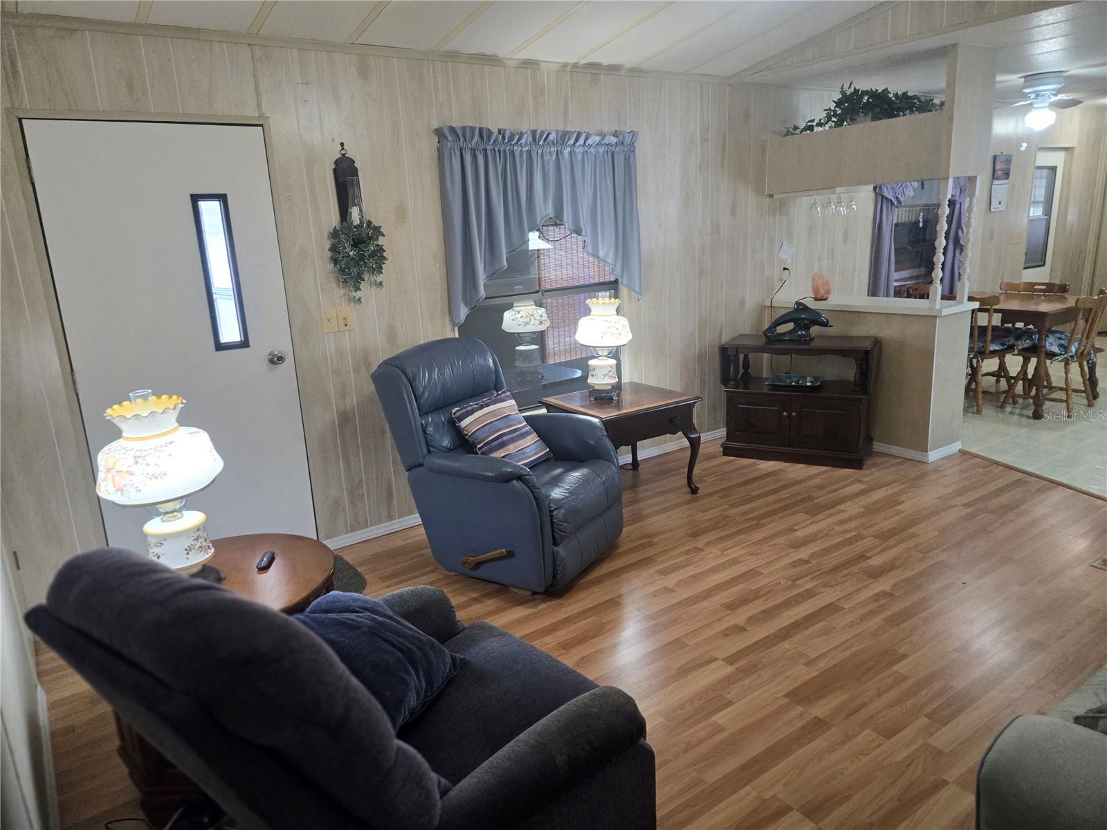 Image 4 of 31 For 1710 7th Street Sw 103
