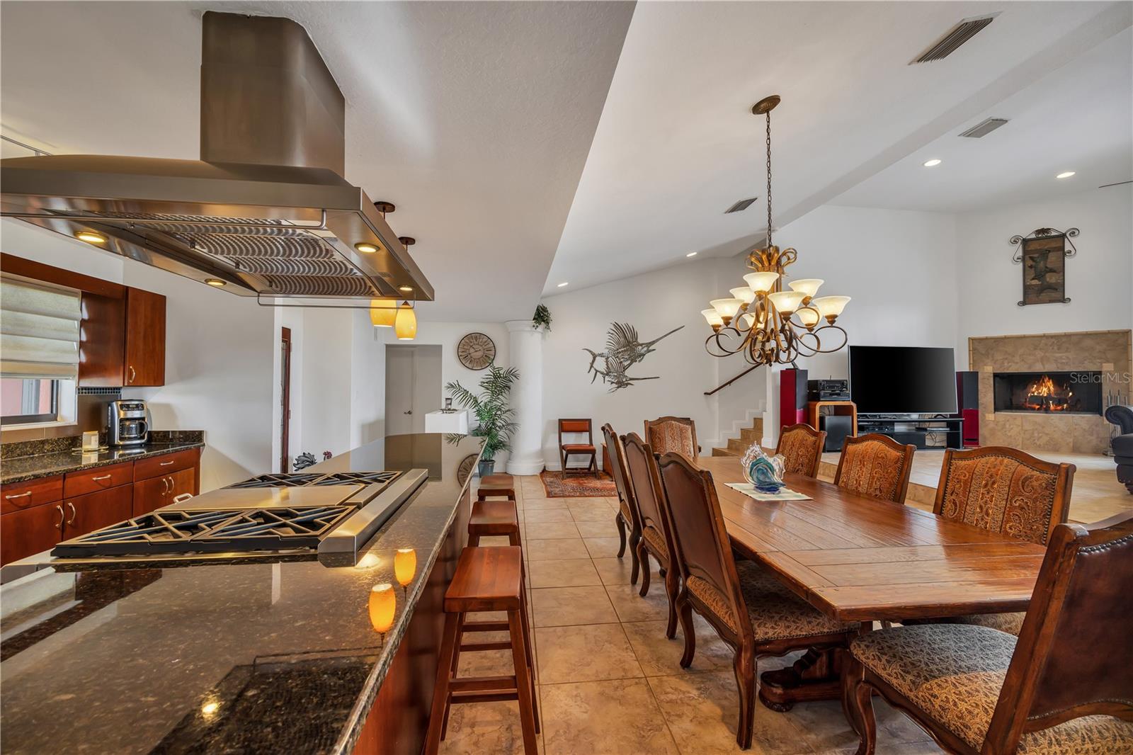 Listing photo id 23 for 429 Flamingo Drive