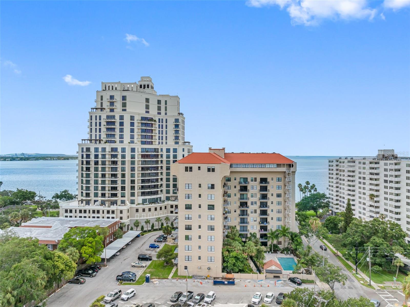 Image 11 of 69 For 2109 Bayshore Boulevard 102