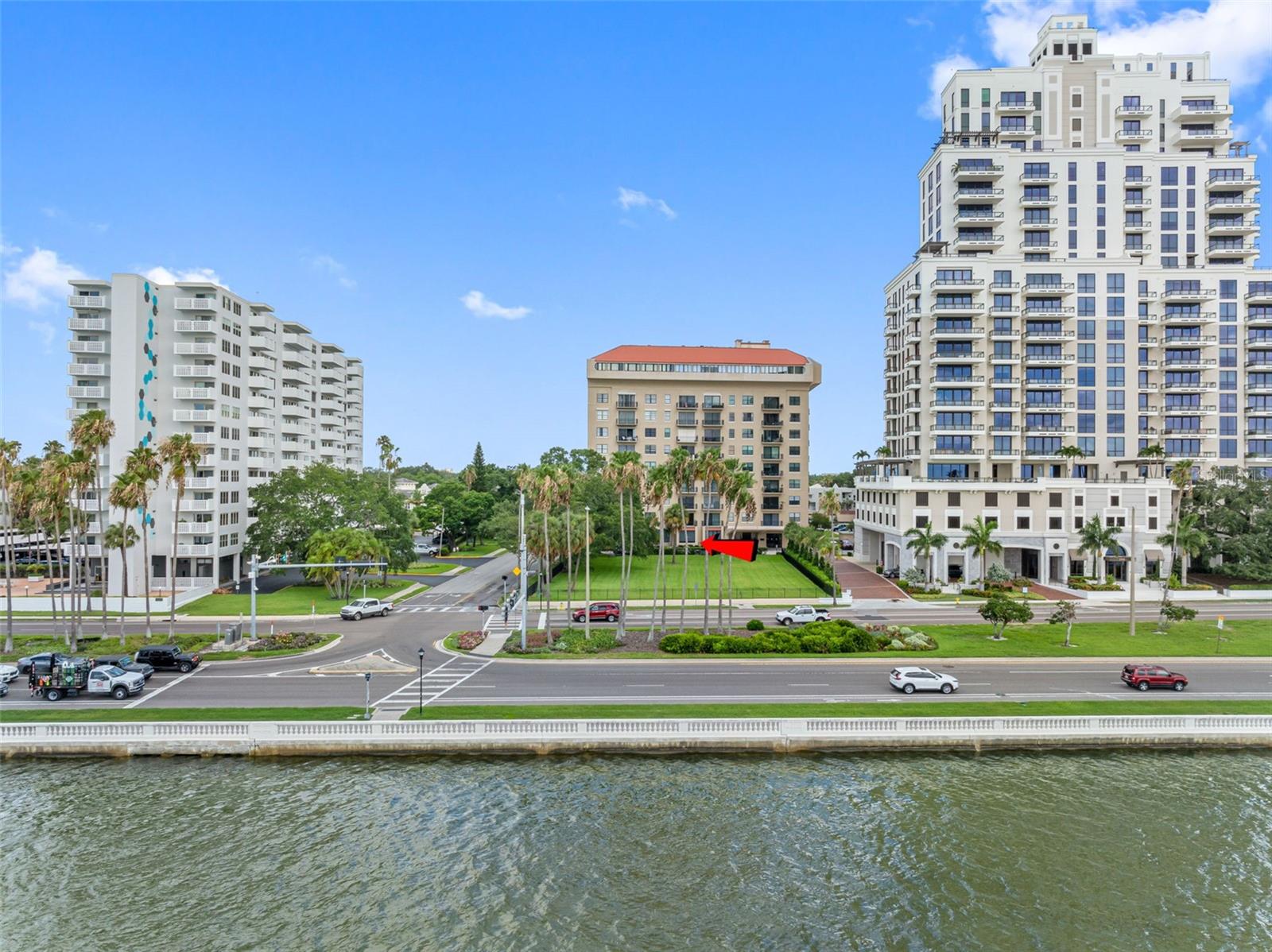 Image 26 of 69 For 2109 Bayshore Boulevard 102