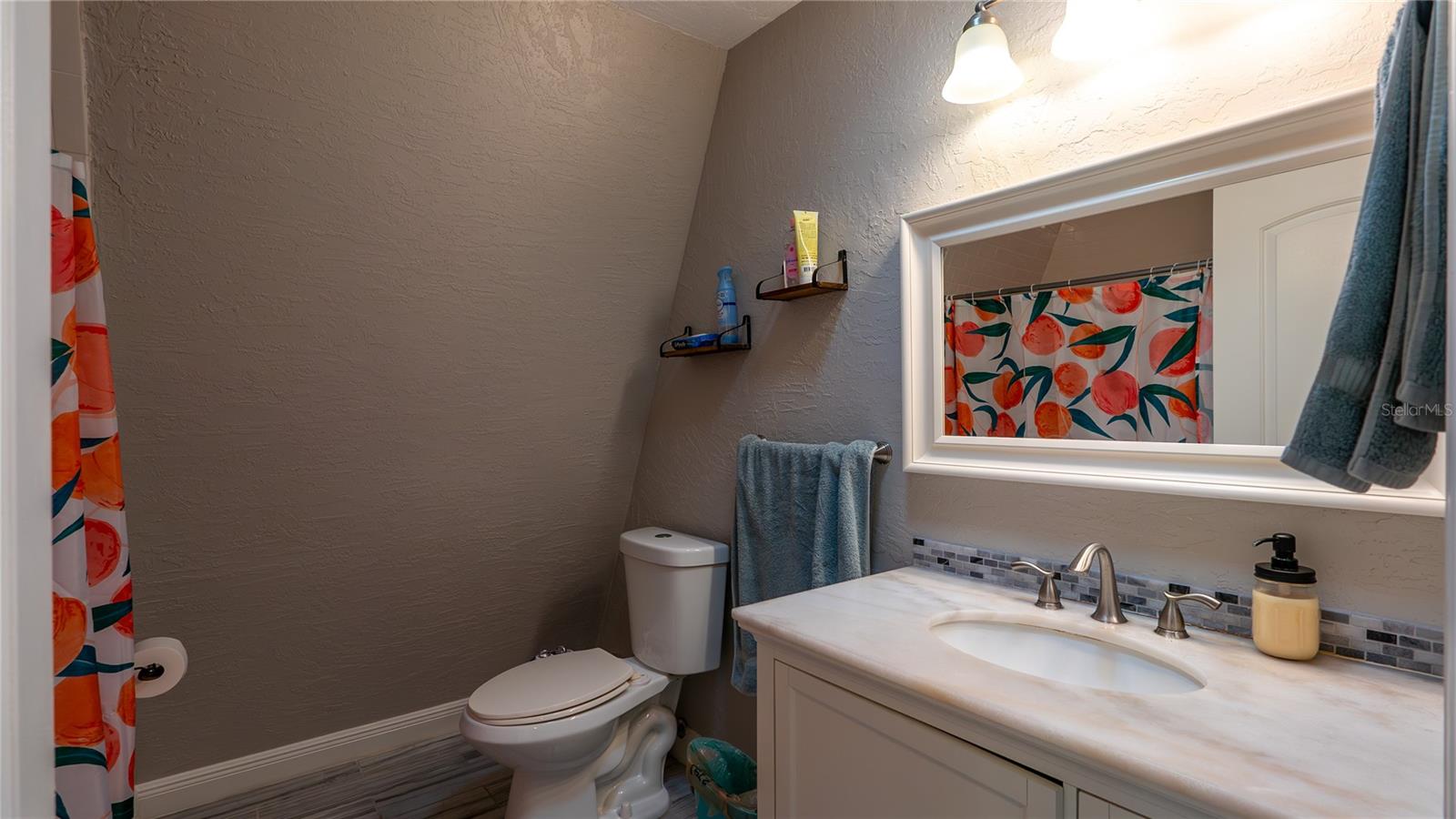 Listing photo id 23 for 8966 60th Way N