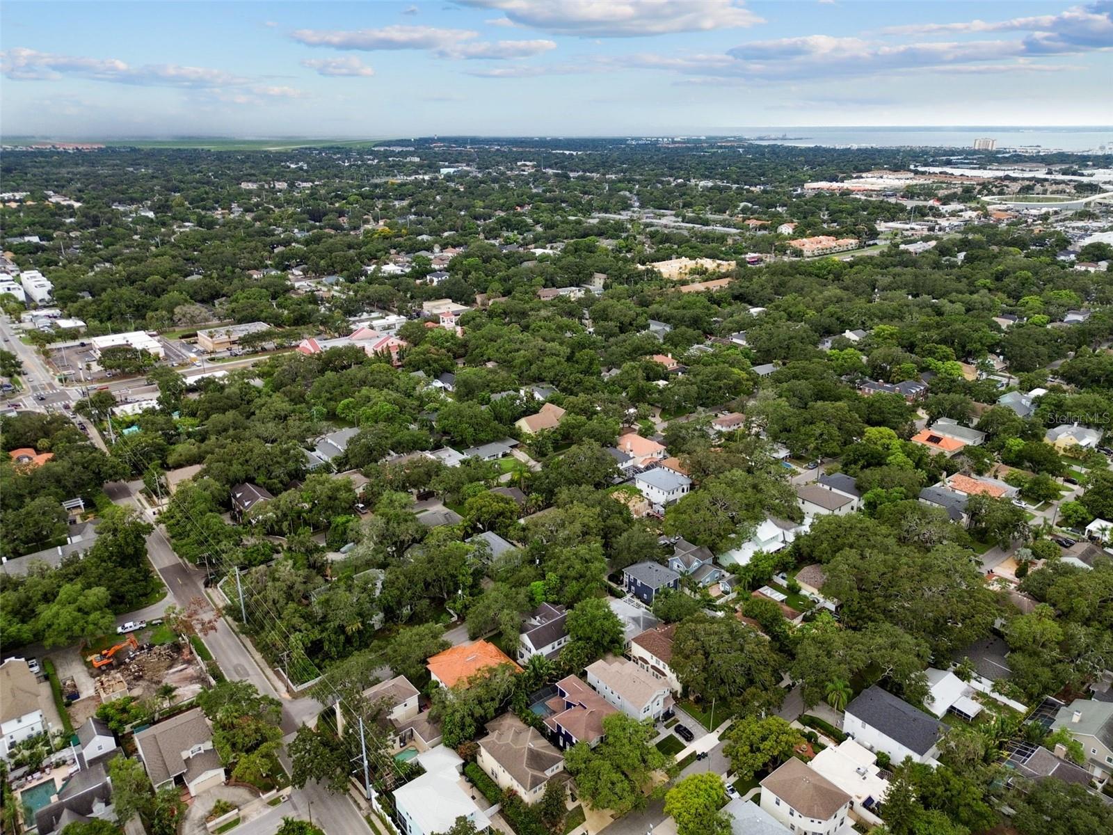 Listing photo id 72 for 3104 Fielder Street