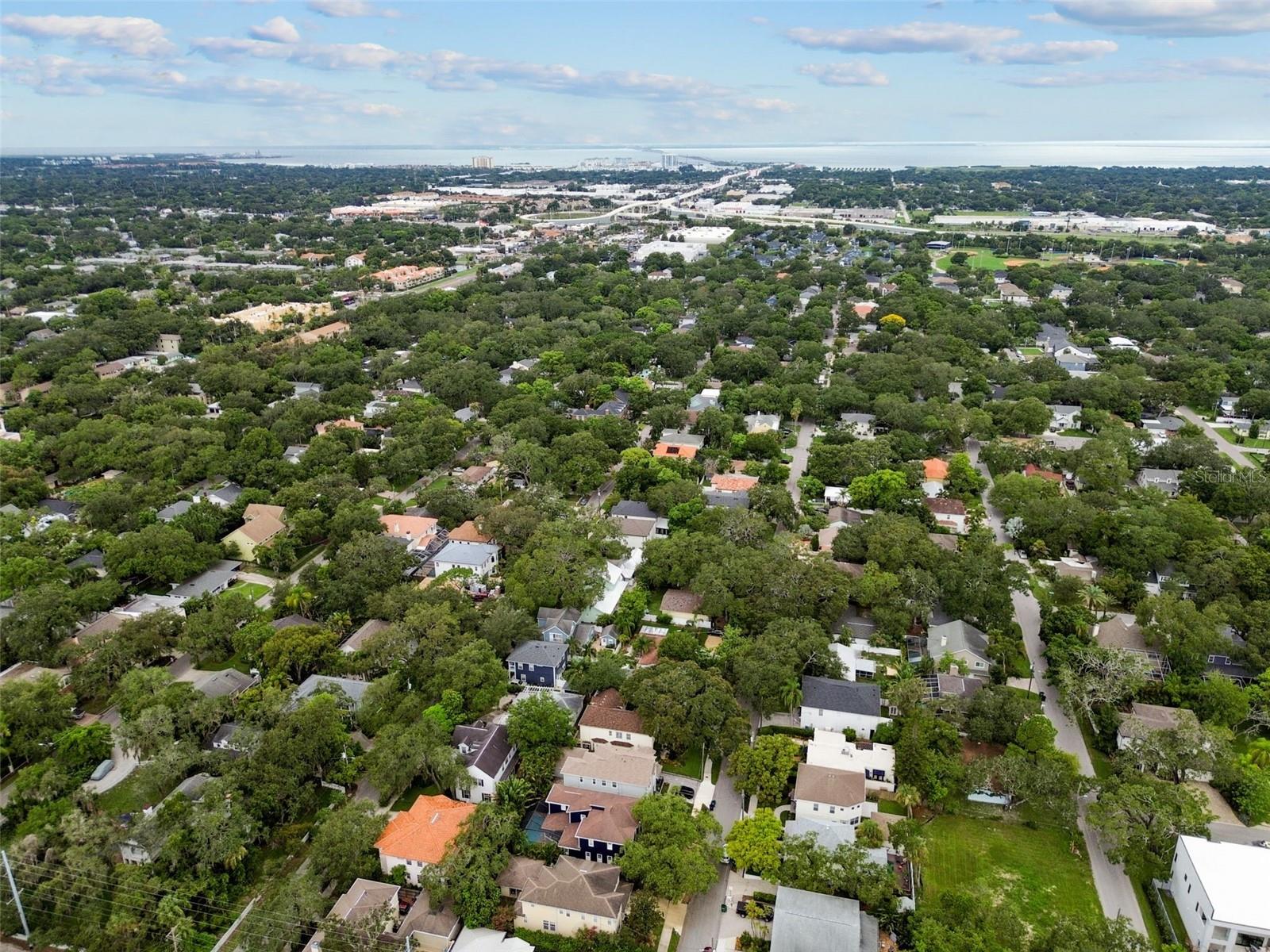 Listing photo id 73 for 3104 Fielder Street