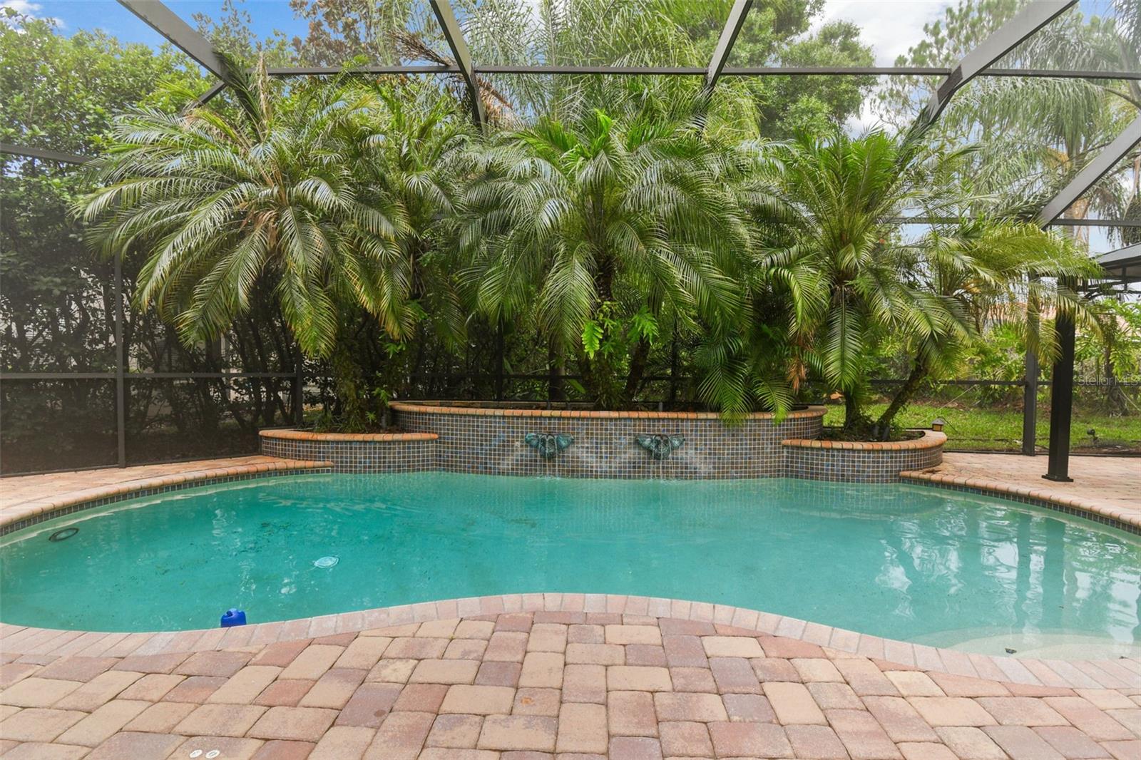 Listing photo id 69 for 10528 Bermuda Isle Drive