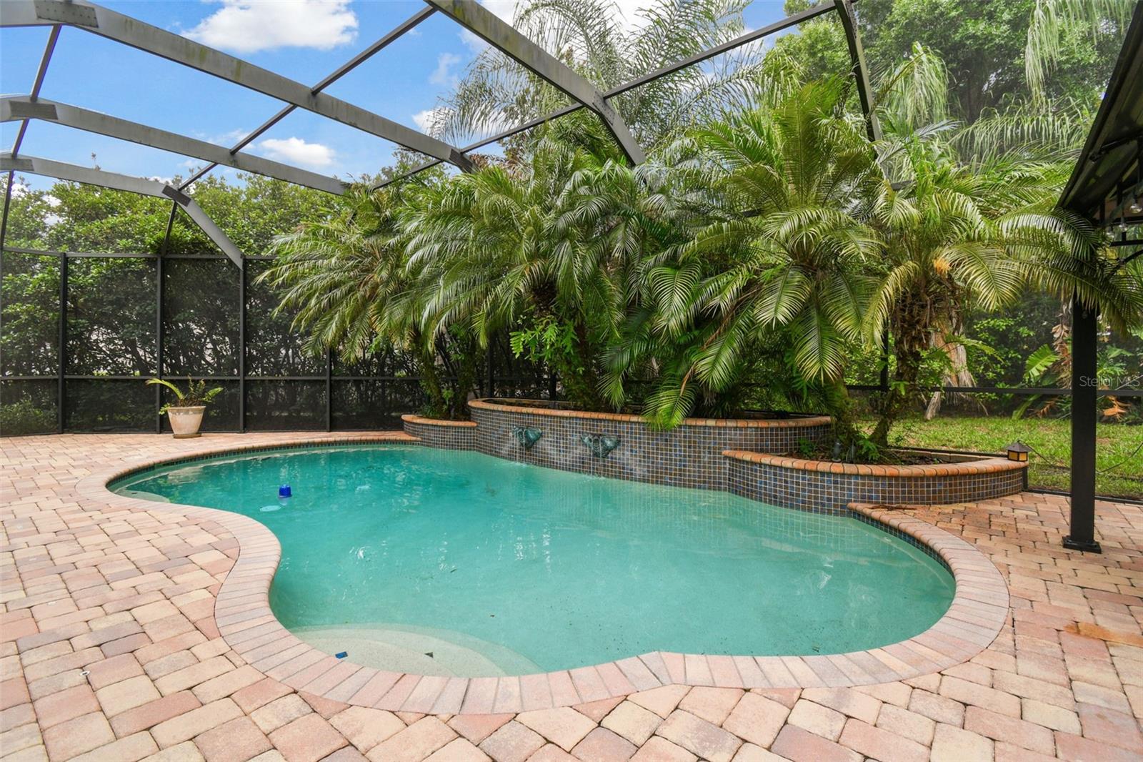 Listing photo id 71 for 10528 Bermuda Isle Drive