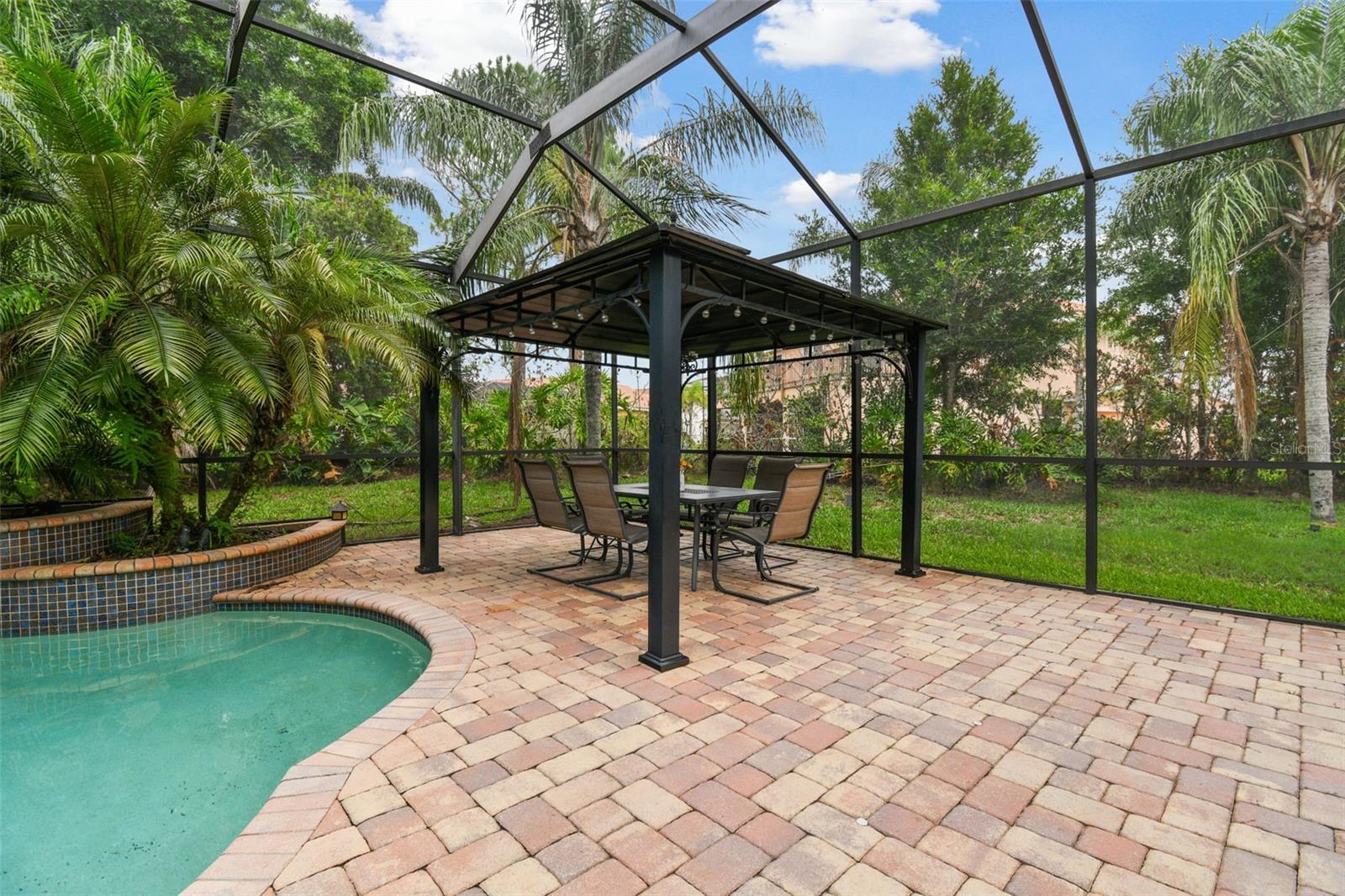 Listing photo id 72 for 10528 Bermuda Isle Drive