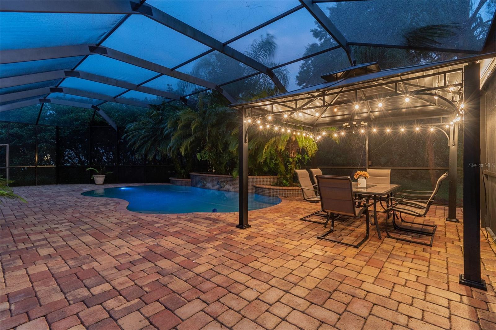 Listing photo id 84 for 10528 Bermuda Isle Drive